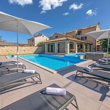 M Holiday home Porec