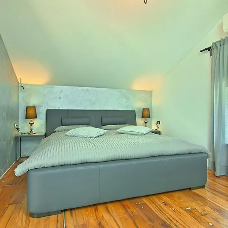 M Holiday home *