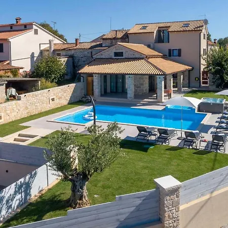 Holiday home M *